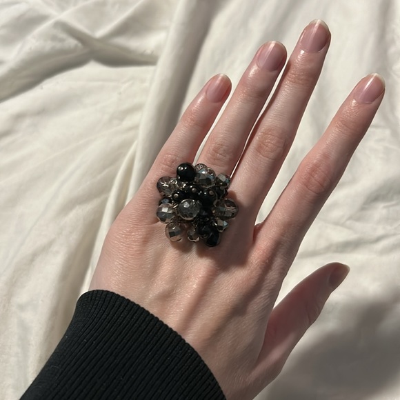 Free Add-On! Black and Silver Beaded Ring - Size 7 - Picture 3 of 3
